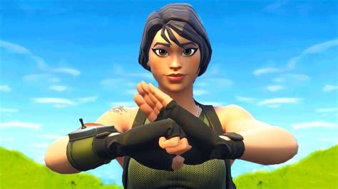 Fortnite Default Skin Wallpapers - Top Free Fortnite Default Skin Backgrounds - WallpaperAccess