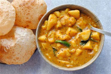 Aloo Curry (Indian Potato Curry Recipe) | Indian Ambrosia