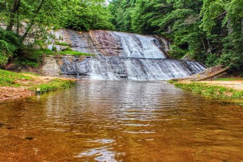 Moravian Falls – Waterfalls Hiker