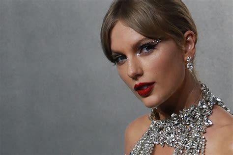 Taylor Swift announces The Eras Tour with some major special guests