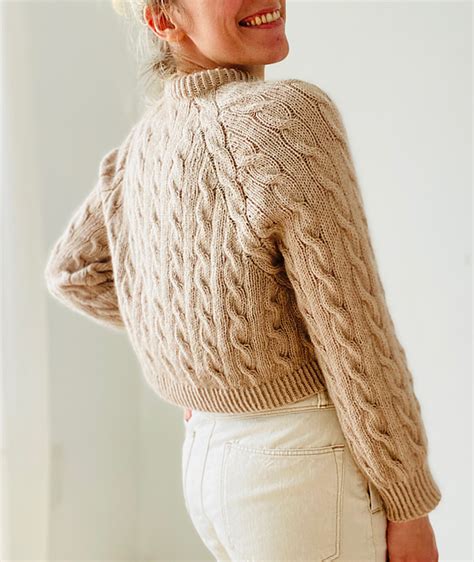 Ravelry: Auguste Sweater pattern by Johanna Gehrisch