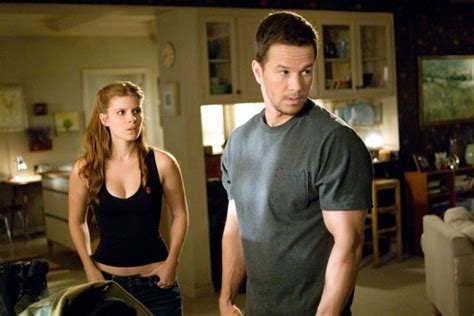 Bild zu Kate Mara - Shooter : Bild Mark Wahlberg, Kate Mara - Foto 100 ...