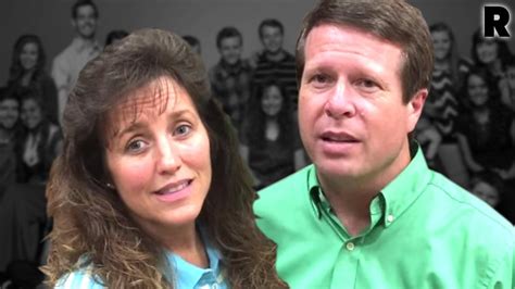 Will God Help? Duggars 'Praying' Post Sex Abuse Scandal, Family Insider Says