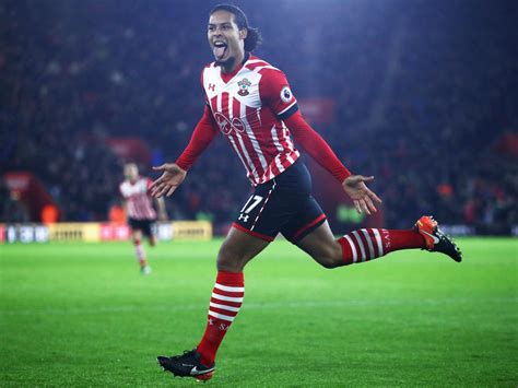 Premier League » News » Southampton's Van Dijk submits transfer request