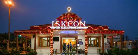 ISKCON Dwarka | ISKCON Temple, Dwarka | Timings, Aarti, Architecture | Holidify