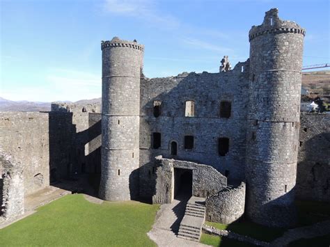 Harlech - COAST.WALES