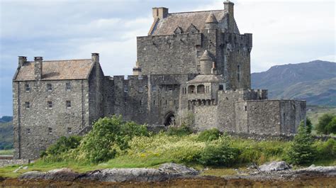 Urquhart Castle - Love a good castle! : Scotland