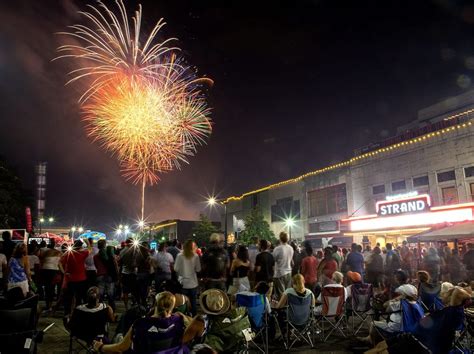 Best Atlanta 4th of July Fireworks Shows, Parades & Events (2024)