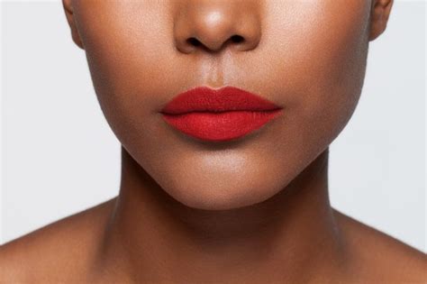 LA BOUCHE ROUGE Lipstick - Self Service Matte in 2021 | Lipstick for dark skin, Lipstick style ...