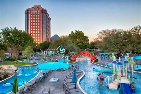 12 Hotels With Lazy River In Texas - Updated 2024 | Dallas hotels ...