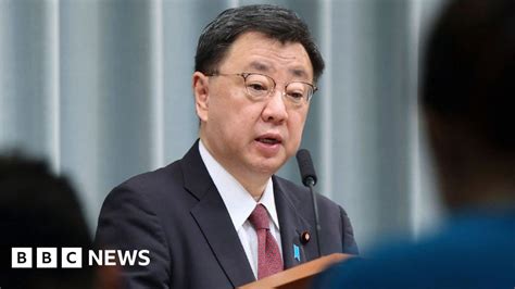 Japan: Four cabinet ministers quit over fundraising scandal