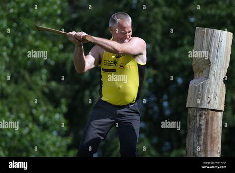 Axe wielding hi-res stock photography and images - Alamy