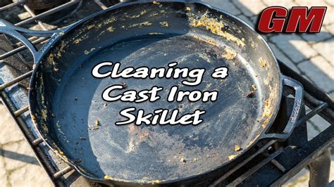 Cleaning a Cast Iron Skillet - In Real Time - YouTube