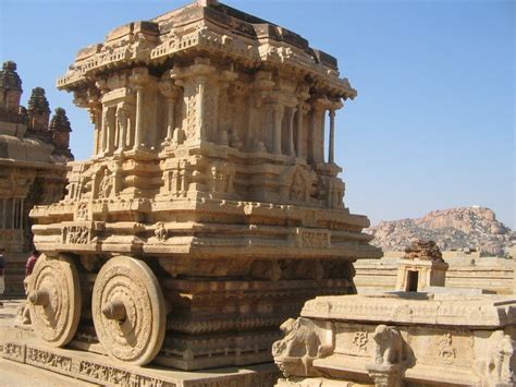 25 Best Places to Visit in Hampi, Things to Do & Sightseeing (2024)