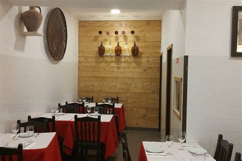 Barracão de Alfama: Lisbon Restaurants Review - 10Best Experts and Tourist Reviews