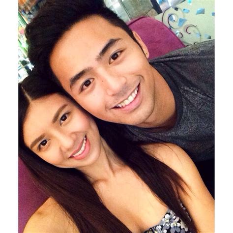 17 sweet photos of Enzo Pineda with the love of his life