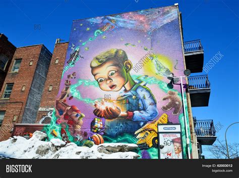 Street Art Montreal Image & Photo (Free Trial) | Bigstock