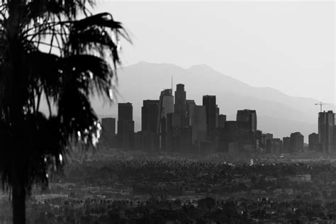 Los Angeles At Sunrise From The Baldwin Hills Overlook : r/LosAngeles