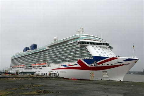 P&O's largest cruise ship Britannia on River Mersey - Liverpool Echo