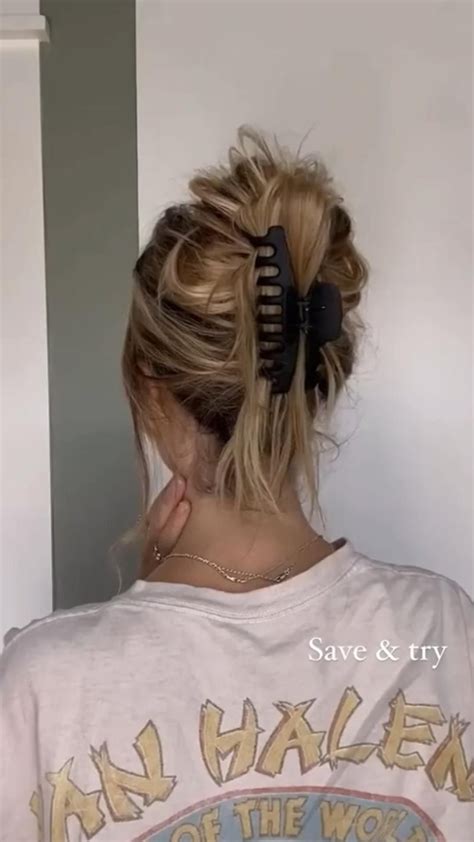 Claw clip tutorial messy bun hair tutorial thick hair updo claw clip ...