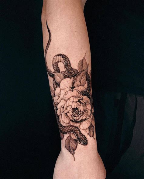 Update more than 74 snake flower tattoo design latest - in.coedo.com.vn