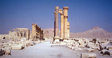 Ancient Palmyra ruins threatened as ISIL advances in Syria