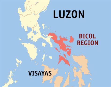 Heavy rains trigger floods, evacuation in Bicol | Filipino Live