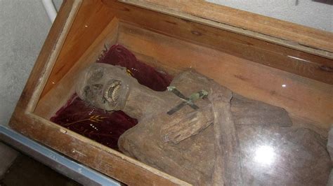 Mummy mystery: How 300-year-old corpse of a lederhosen-clad priest ‘miraculously’ mummified ...