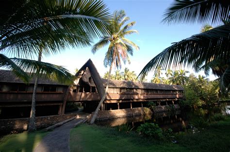 Coco Palms, Kauai, Hawaii | Abandoned places, Palm resort, Desert places