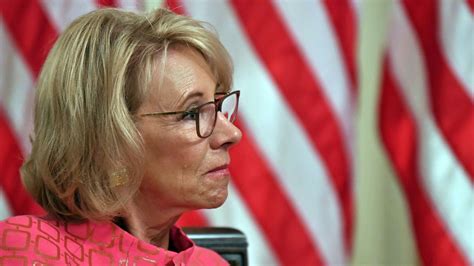 Education Secretary Betsy DeVos submits resignation