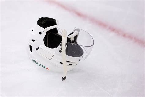 Hockey has lagged behind innovating better, safer helmets — but a ...