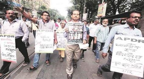 Police relax ban on rallies at Kolkata’s protest hub in College Square | Kolkata News - The ...