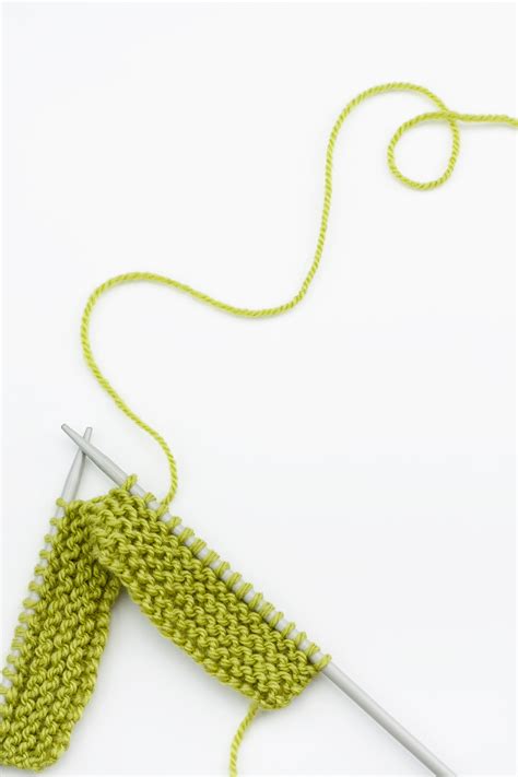 Knitting wool – Willow Oak Center for Arts & Learning