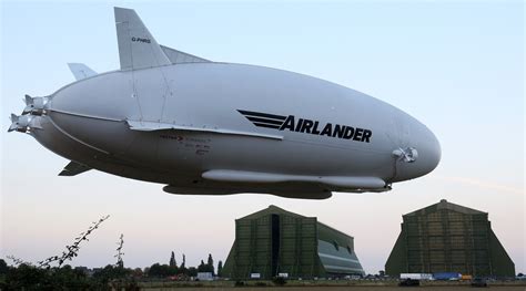 Airlander 10 crash: The world's longest aircraft has collapsed after 'breaking in two' | IBTimes UK