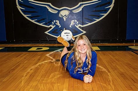 Female volleyball player, 17, left paralyzed with brain damage by ...