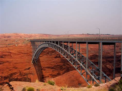 File:Glen Canyon Dam bridge.JPG