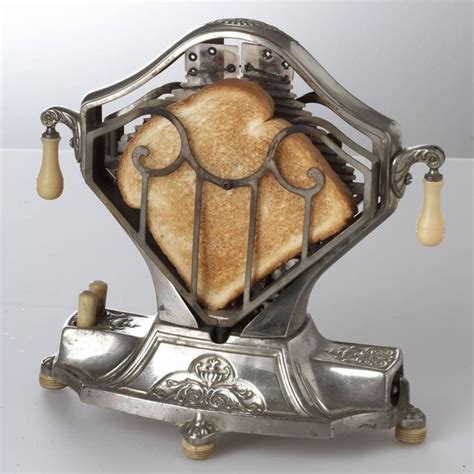 An Electric Toaster circa 1920 | Vintage toaster, Electric toaster ...