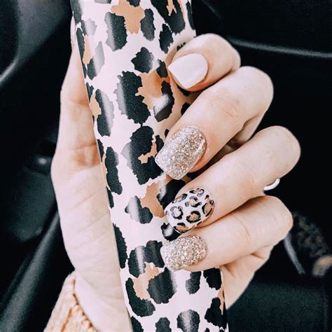 Cheetah print nails | Cheetah print nails, Leopard print nails, Cheetah ...