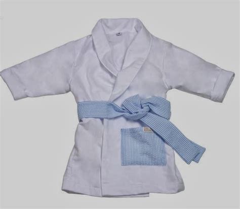 The Pink Giraffe: New Monogrammed Robes for Children!