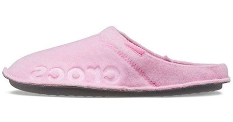 Crocs™ Baya Slipper Lightweight Pink Slippers | Lyst