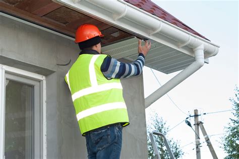 Fascia Board Repair and Soffit Repair In Riverside - Inner City Skyline