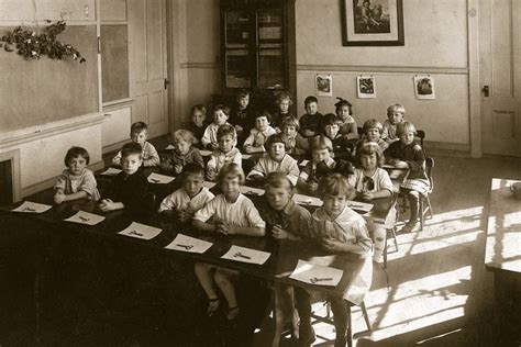 This Is What School Was Like 100 Years Ago | Reader's Digest