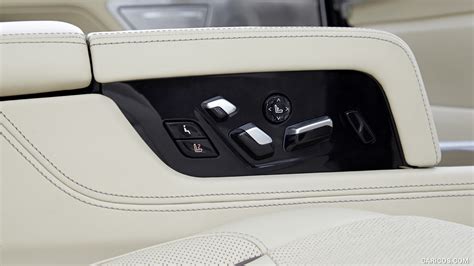 BMW 750Li xDrive | 2016MY | Interior Detail