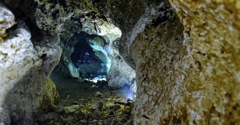 Cave Dive at Ginnie Springs, High Springs, Florida