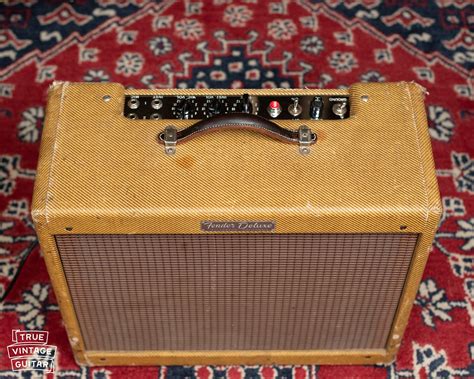 Fender Tweed Deluxe Amps 1958 and 1959 – True Vintage Guitar