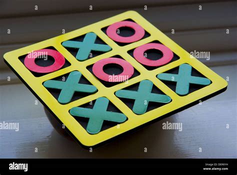 Noughts and crosses Stock Photo - Alamy