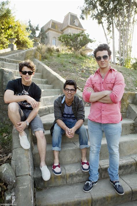 JONAS LA Ep 3 Stills - The Jonas Brothers Photo (13480447) - Fanpop