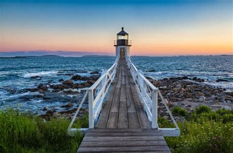 The 10 Best Maine Lighthouses to Visit