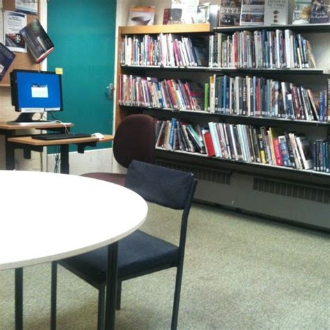 Whitton Library - Whitton - 1 tip