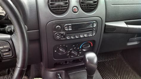 2004 Jeep Liberty - Interior Pictures - CarGurus